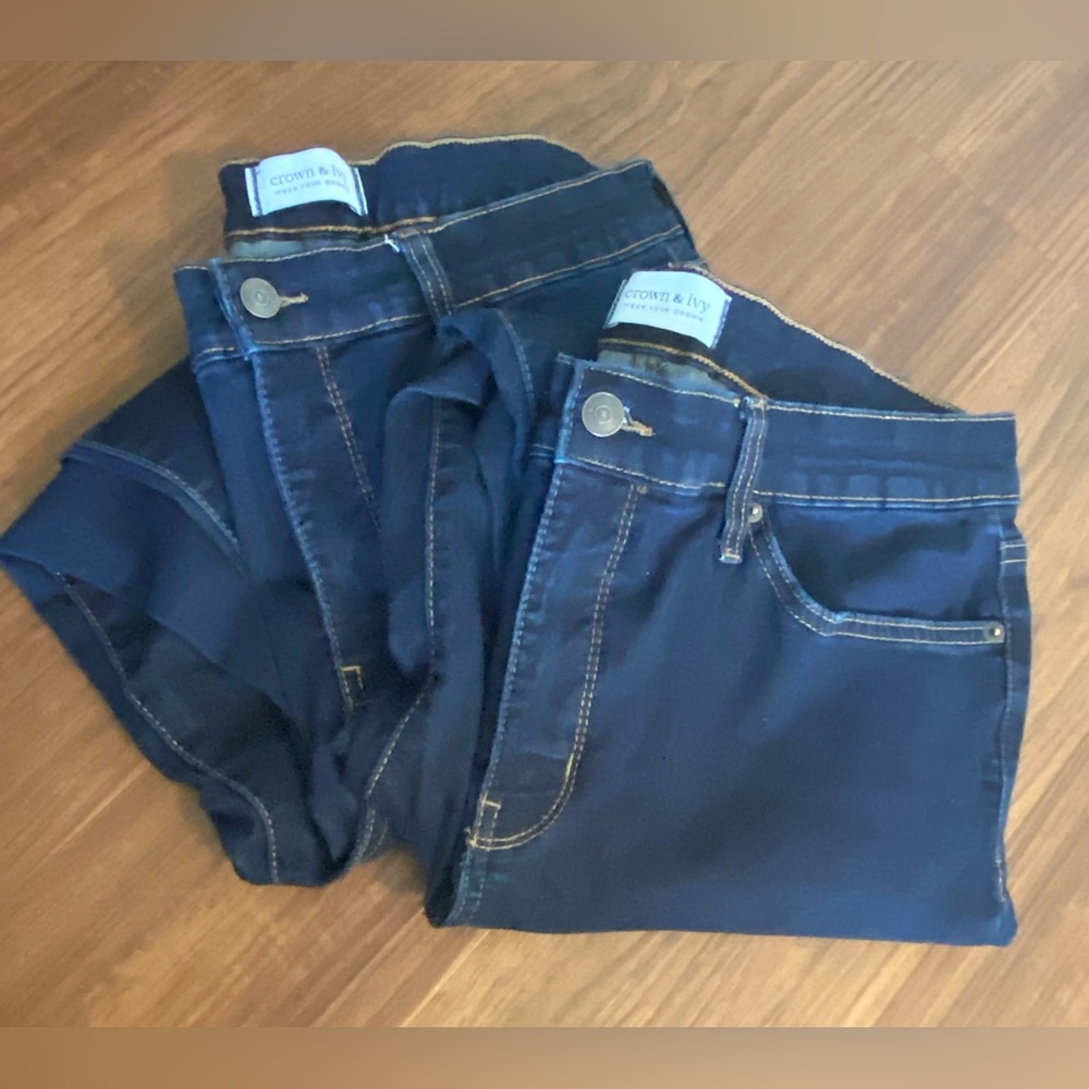 Crown & Ivy Women's High Rise Skinny Jeans- 2 pairs